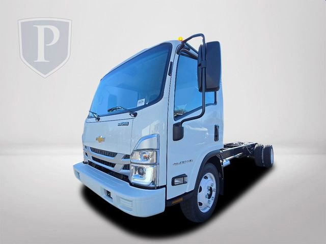 2025 Chevrolet Silverado 4500HD photo 8
