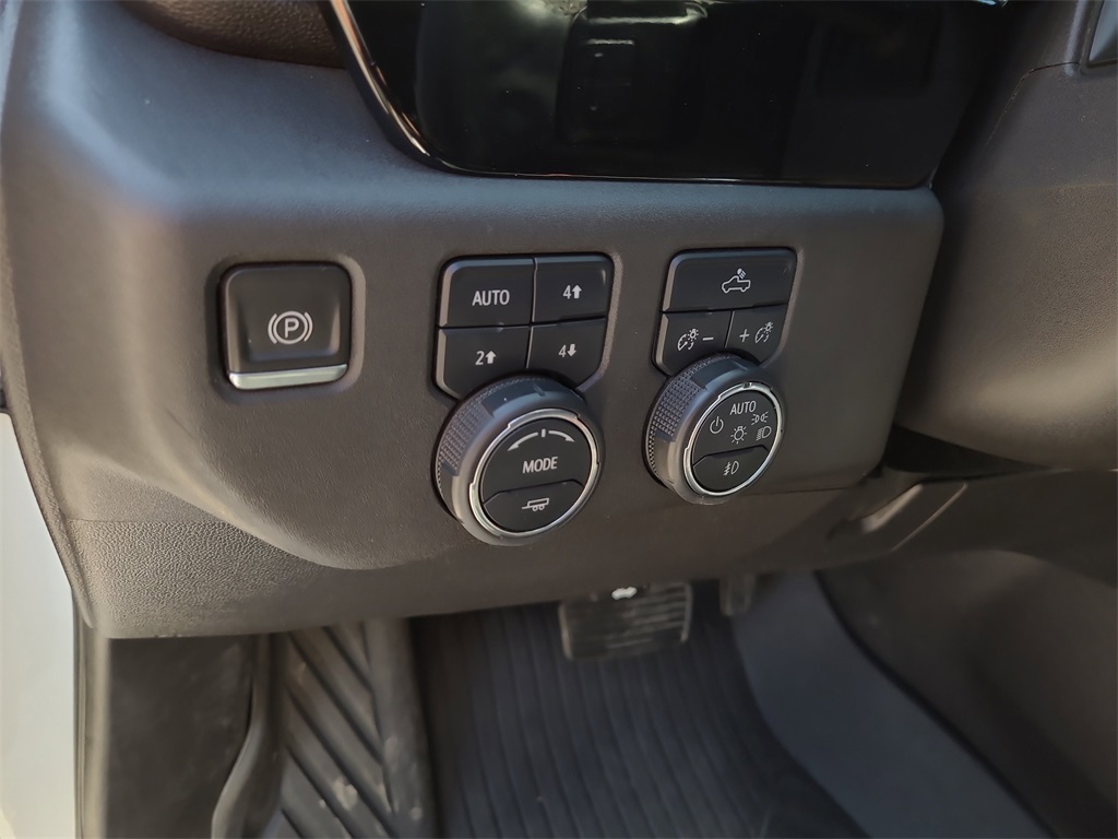 2023 Chevrolet Silverado 1500 LT Trail Boss photo 21