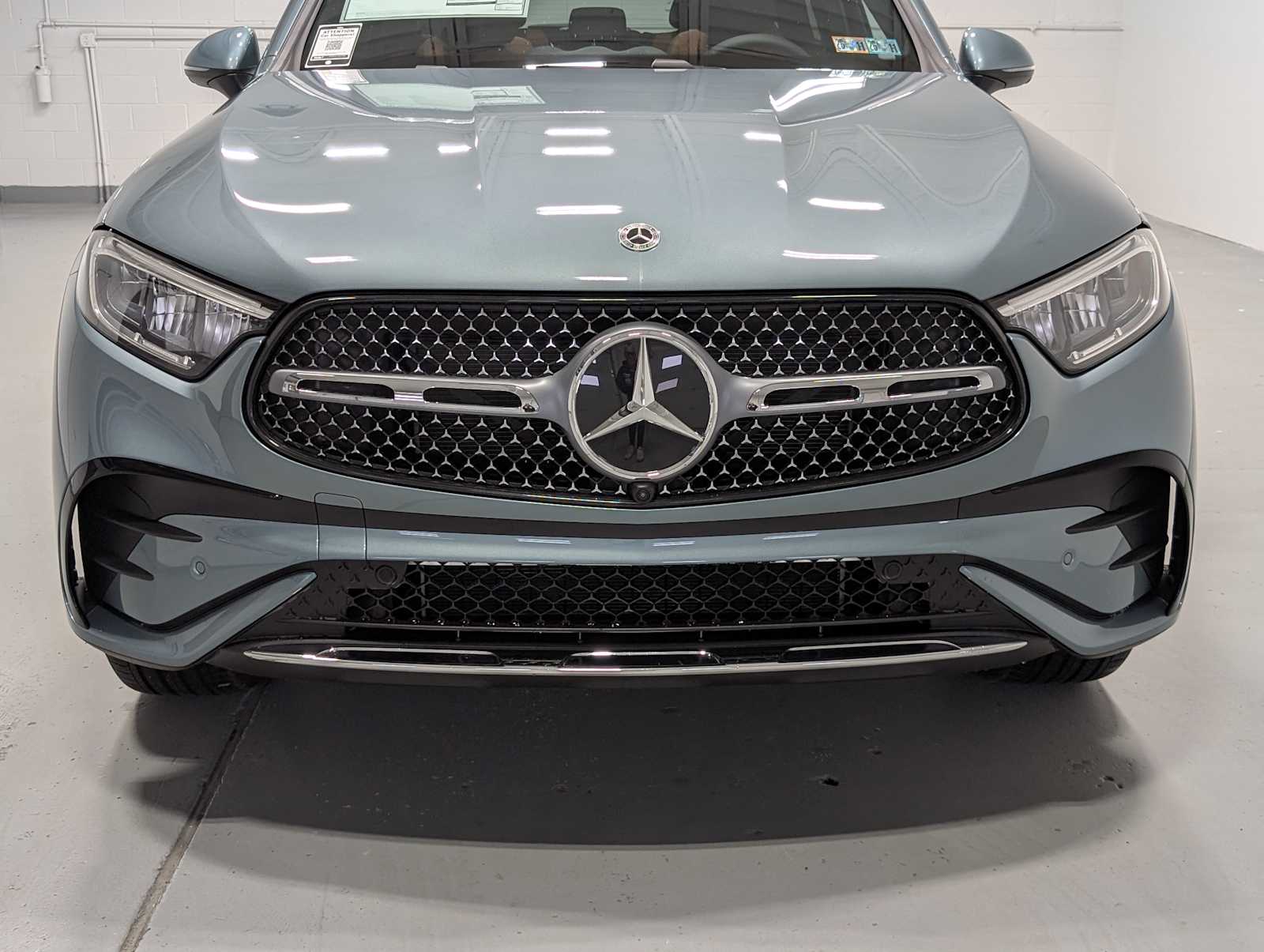 2026 Mercedes Benz GLC 300 4MATIC photo 2