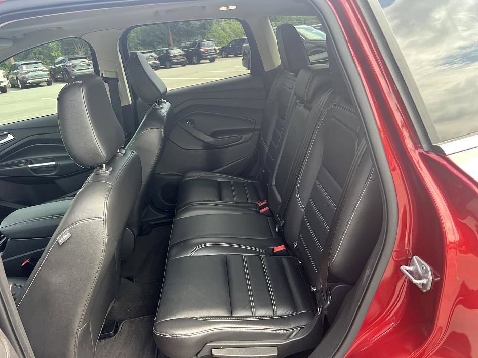2019 Ford Escape Titanium photo 15
