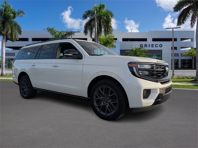 2025 Ford Expedition Platinum's photo