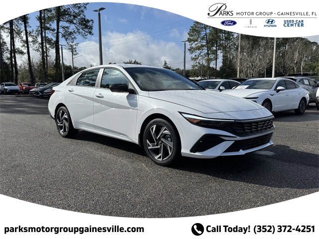 2025 Hyundai Elantra Blue's photo