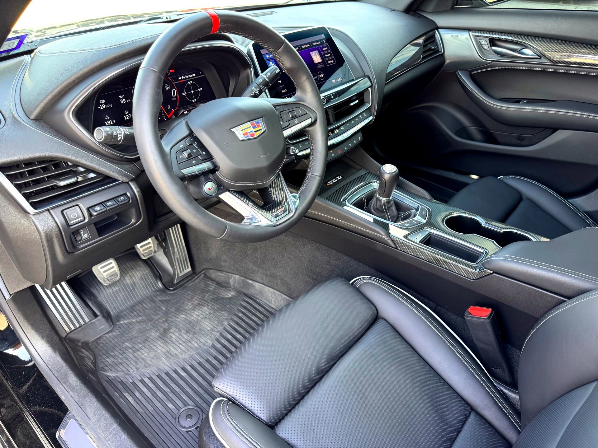 2024 Cadillac CT5 V photo 15