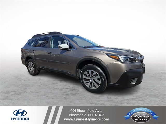 2022 Subaru Outback Premium's photo