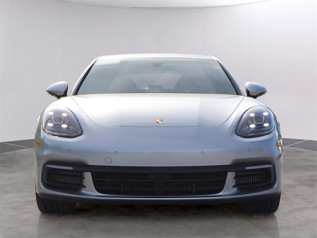 2019 Porsche Panamera E-Hybrid 4 photo 2