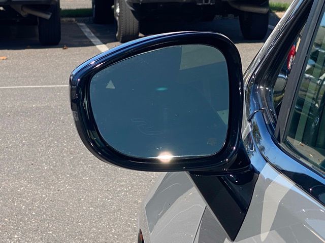 2025 Chrysler Pacifica Limited photo 11