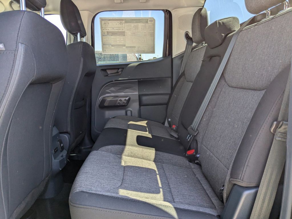 2025 Ford Maverick XLT photo 7