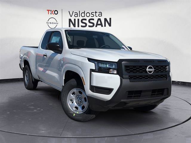 2026 Nissan Frontier S's photo