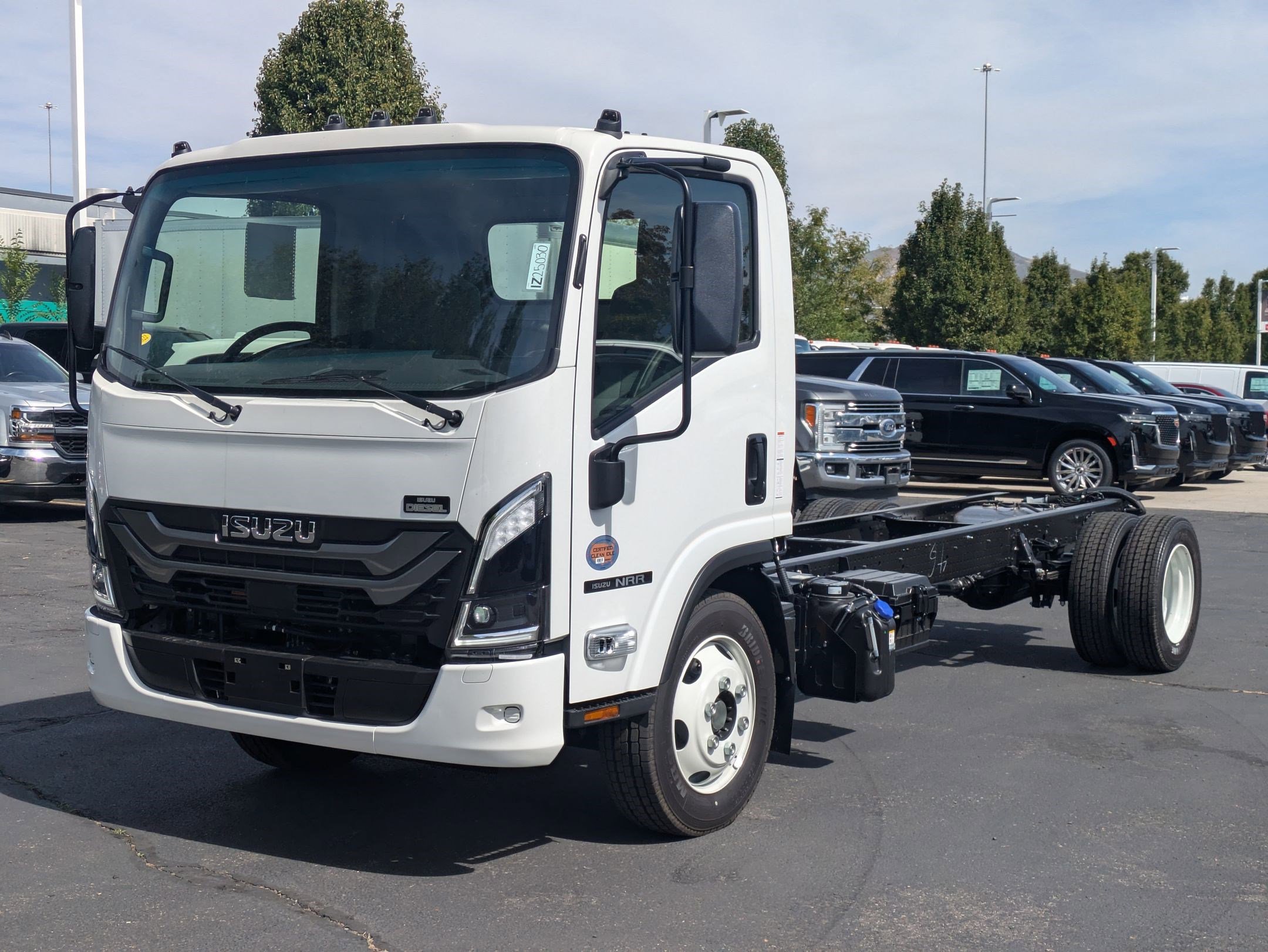 New 2025 Isuzu NRR 3U4 54's photo