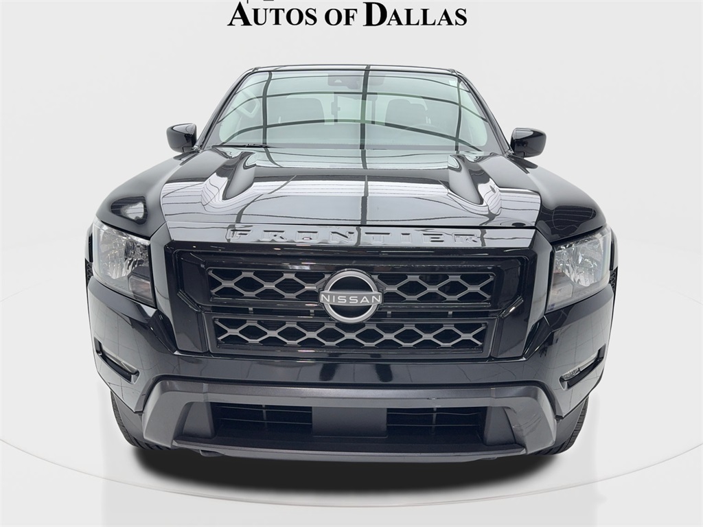 2023 Nissan Frontier SV photo 4