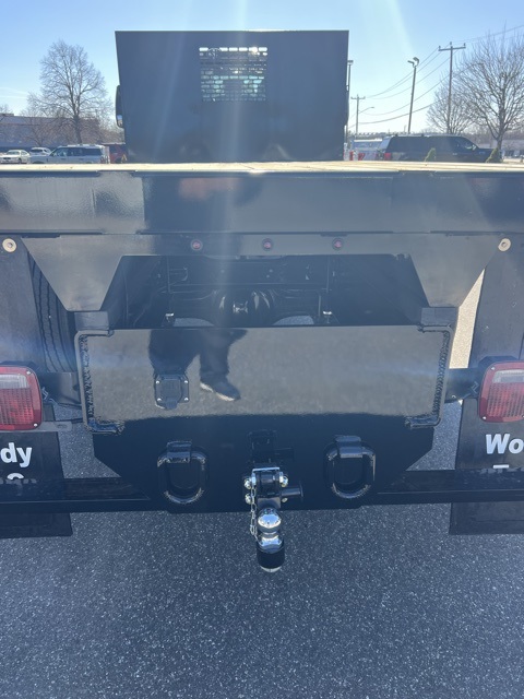 2024 Ford F-650 Base photo 5