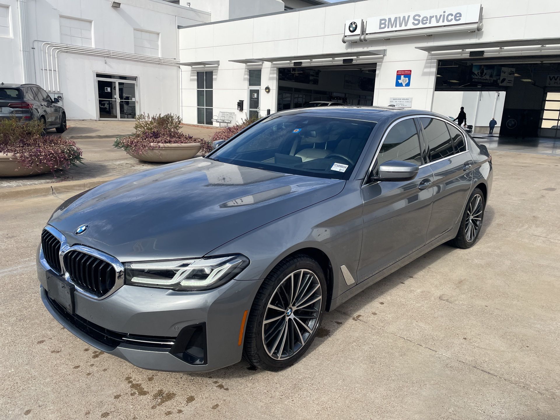 2023 BMW 5 Series 540i's photo