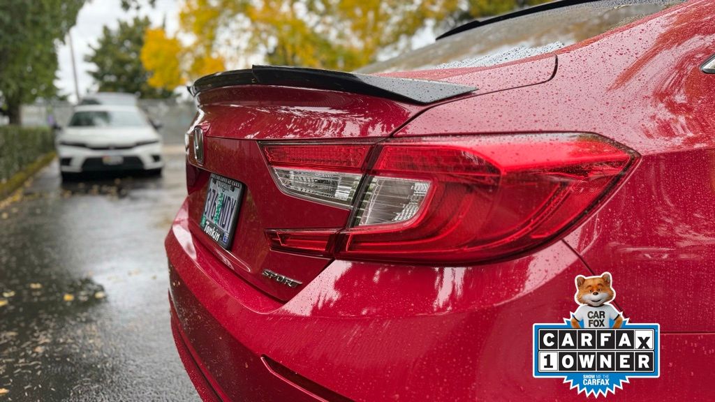 2019 Honda Accord Sport photo 9
