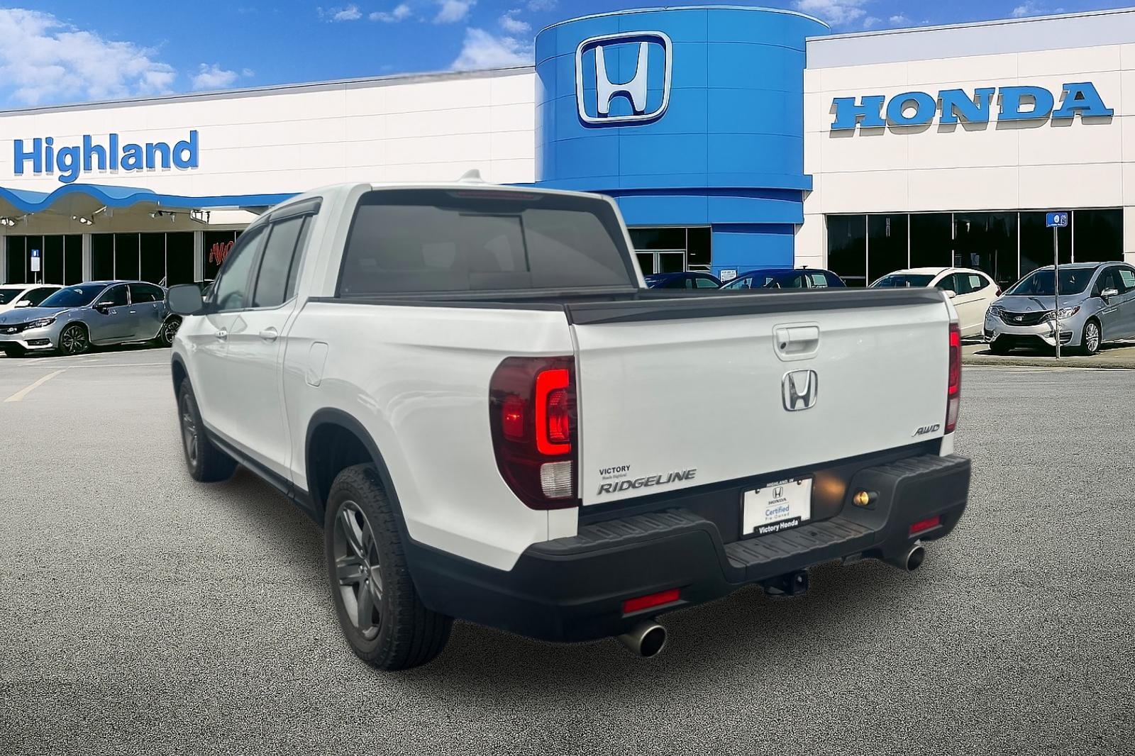2023 Honda Ridgeline RTL photo 3