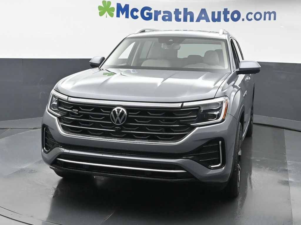 2025 Volkswagen Atlas SEL Premium R-Line photo 2
