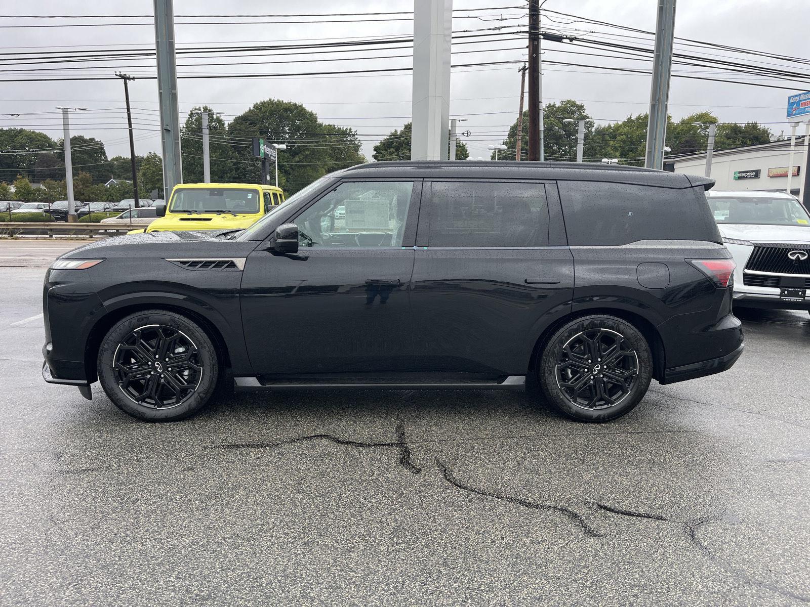 2026 Infiniti QX80 Sensory photo 6