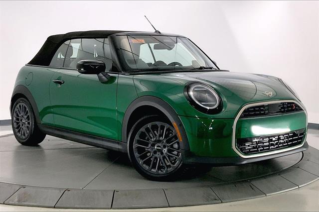 2026 MINI Convertible S's photo