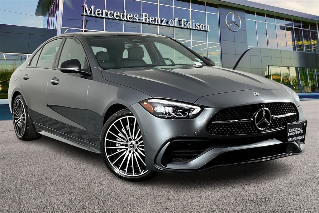 2025 Mercedes-Benz C-Class Sedan C 300's photo