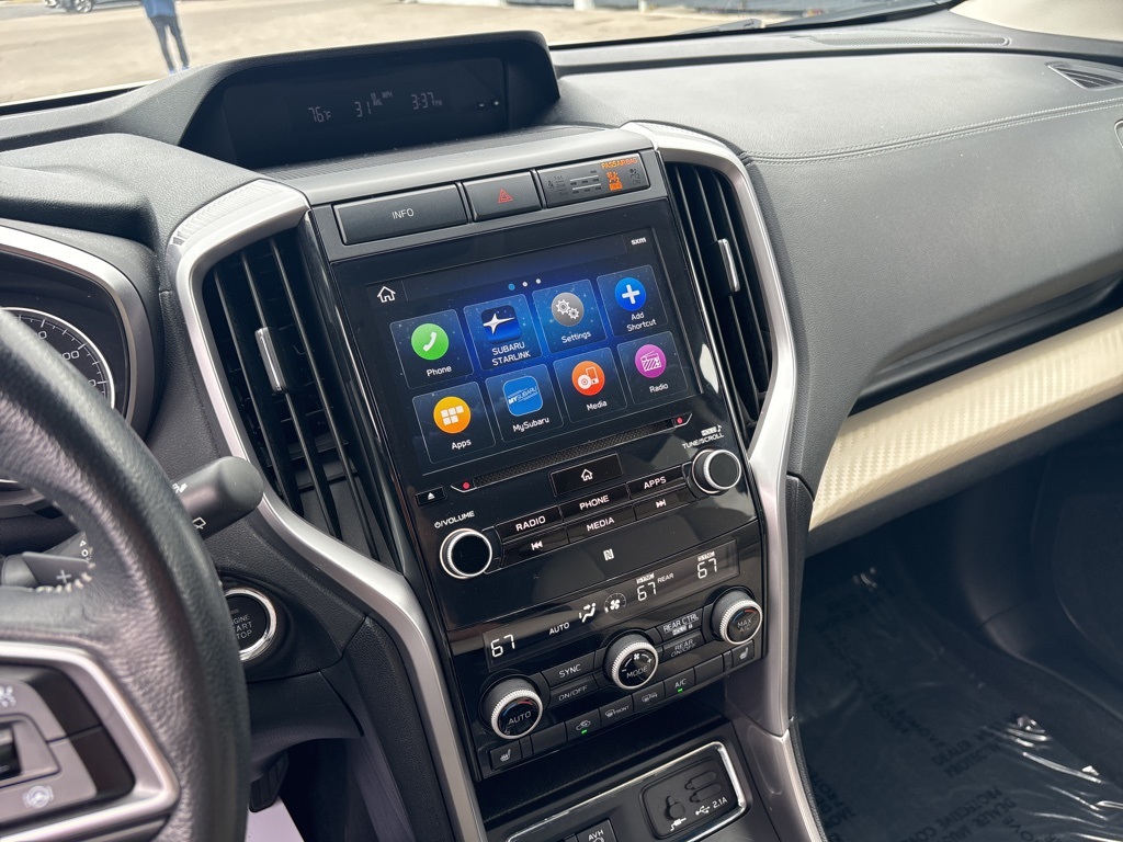 2022 Subaru Ascent Premium photo 17