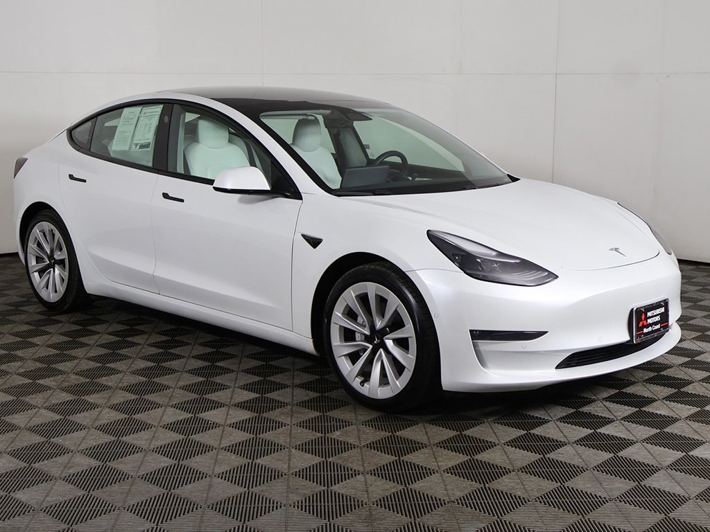 Used 2021 Tesla Model 3 Base with VIN 5YJ3E1EB5MF051600 for sale in Parma, OH