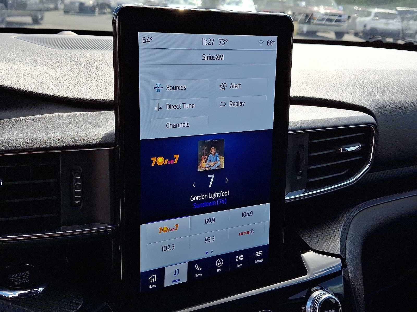 2023 Ford Explorer ST photo 15