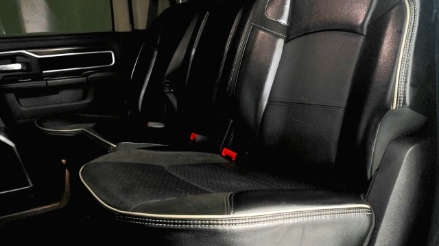 Used 2024 GRAY Ram Laramie image 23