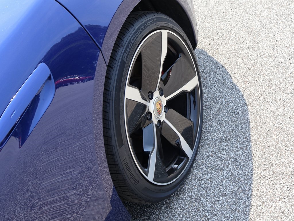 2021 Porsche Taycan 4S photo 20