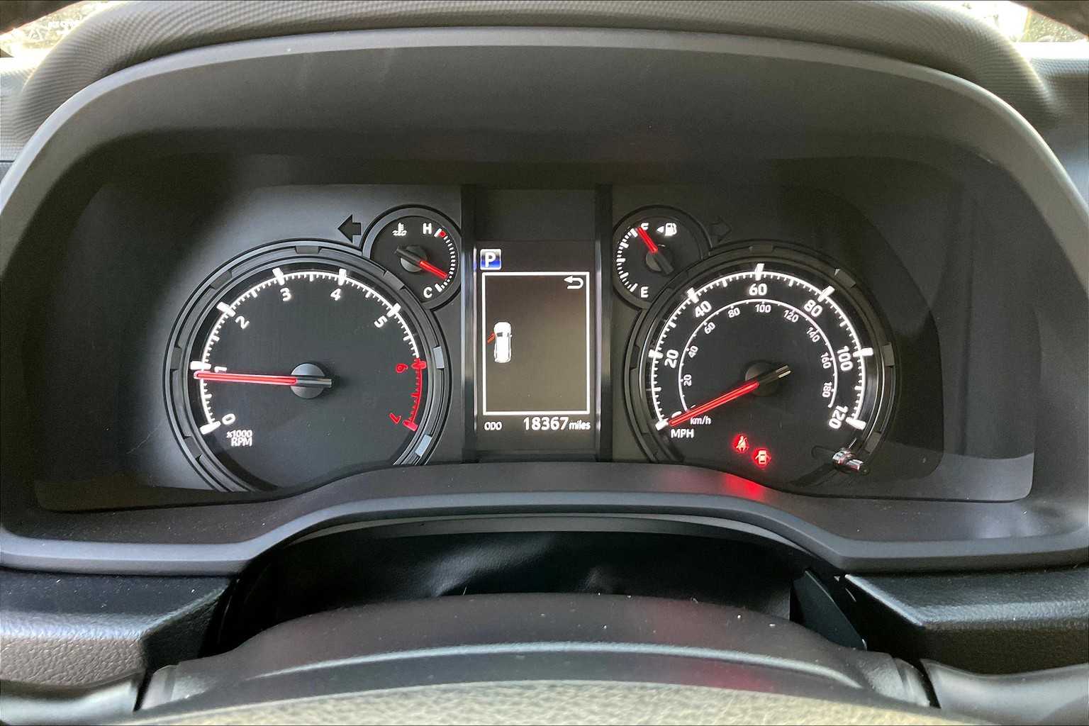 2024 Toyota 4Runner SR5 photo 23