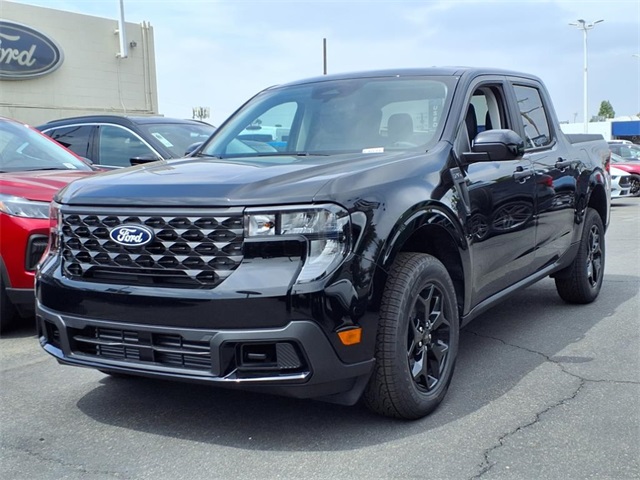 2025 Ford Maverick XLT's photo