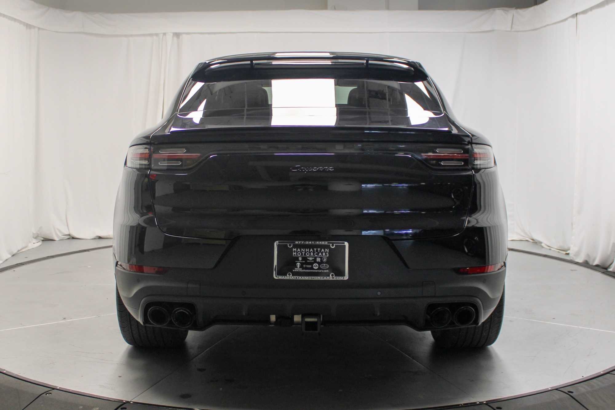 2022 Porsche Cayenne Coupe photo 8