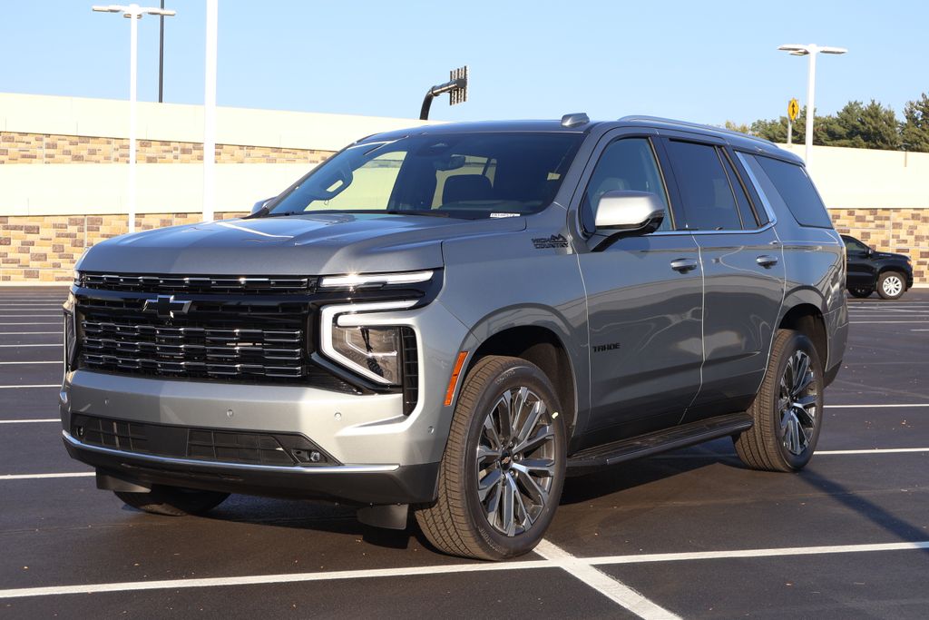2026 Chevrolet Tahoe High Country's photo