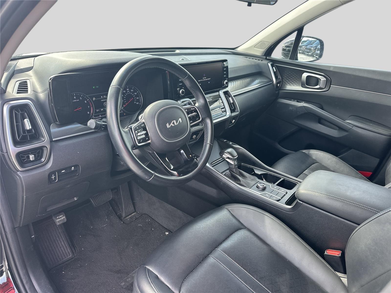2022 Kia Sorento S photo 6
