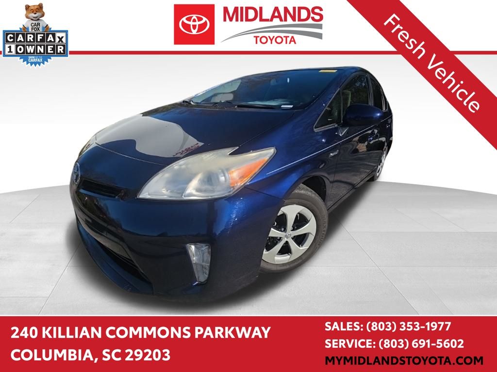 2013 Toyota Prius Four's photo