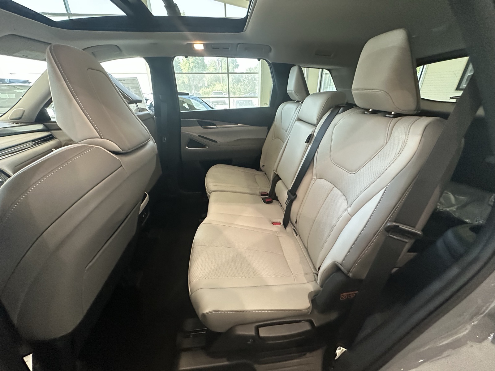 2026 Infiniti QX60 Luxe photo 26