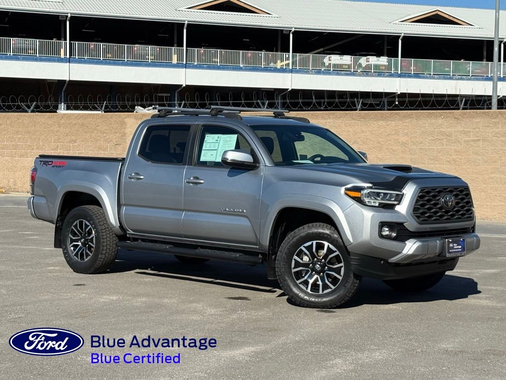 2022 Toyota Tacoma TRD Sport's photo