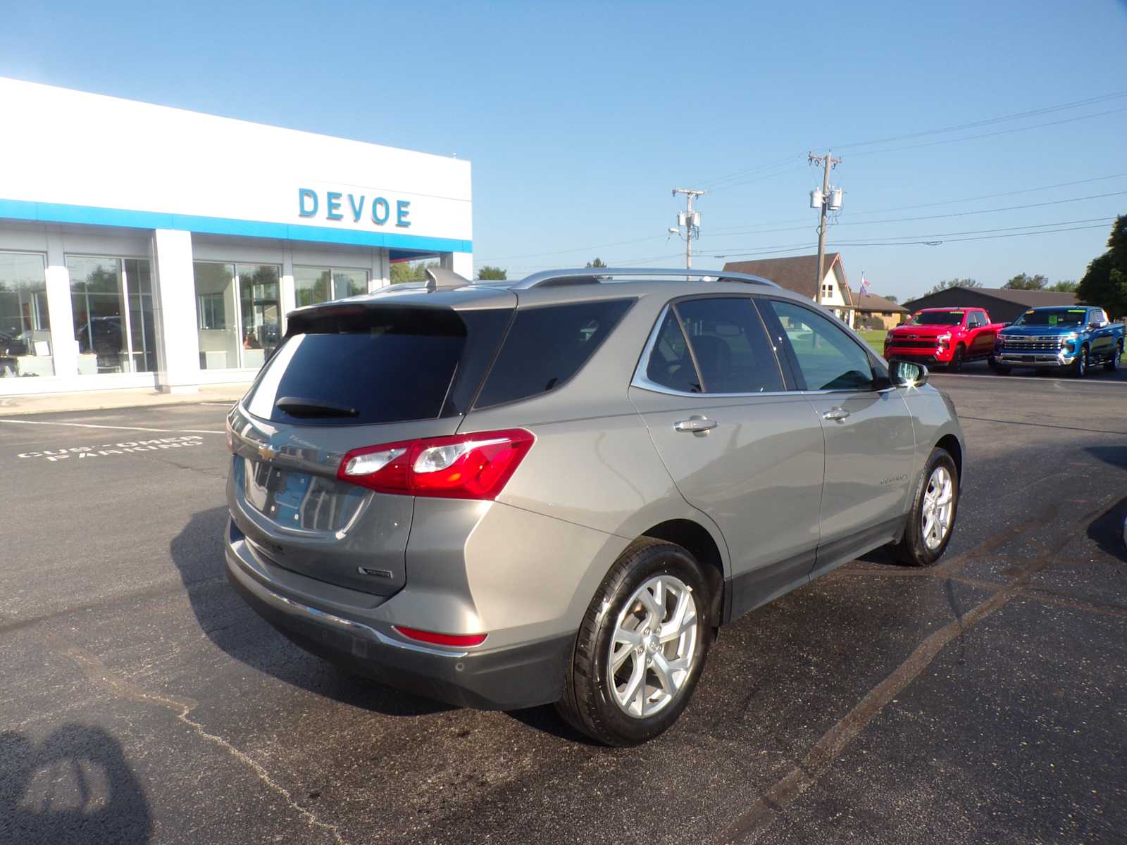 2018 Chevrolet Equinox Premier photo 3