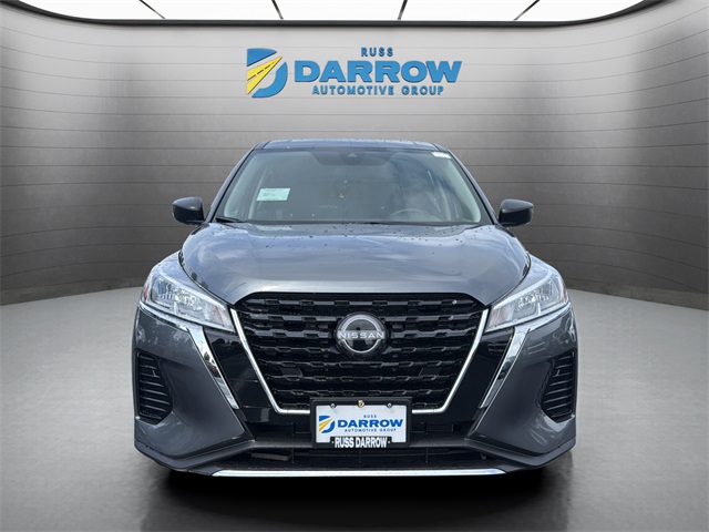 2025 Nissan Kicks Play S photo 3