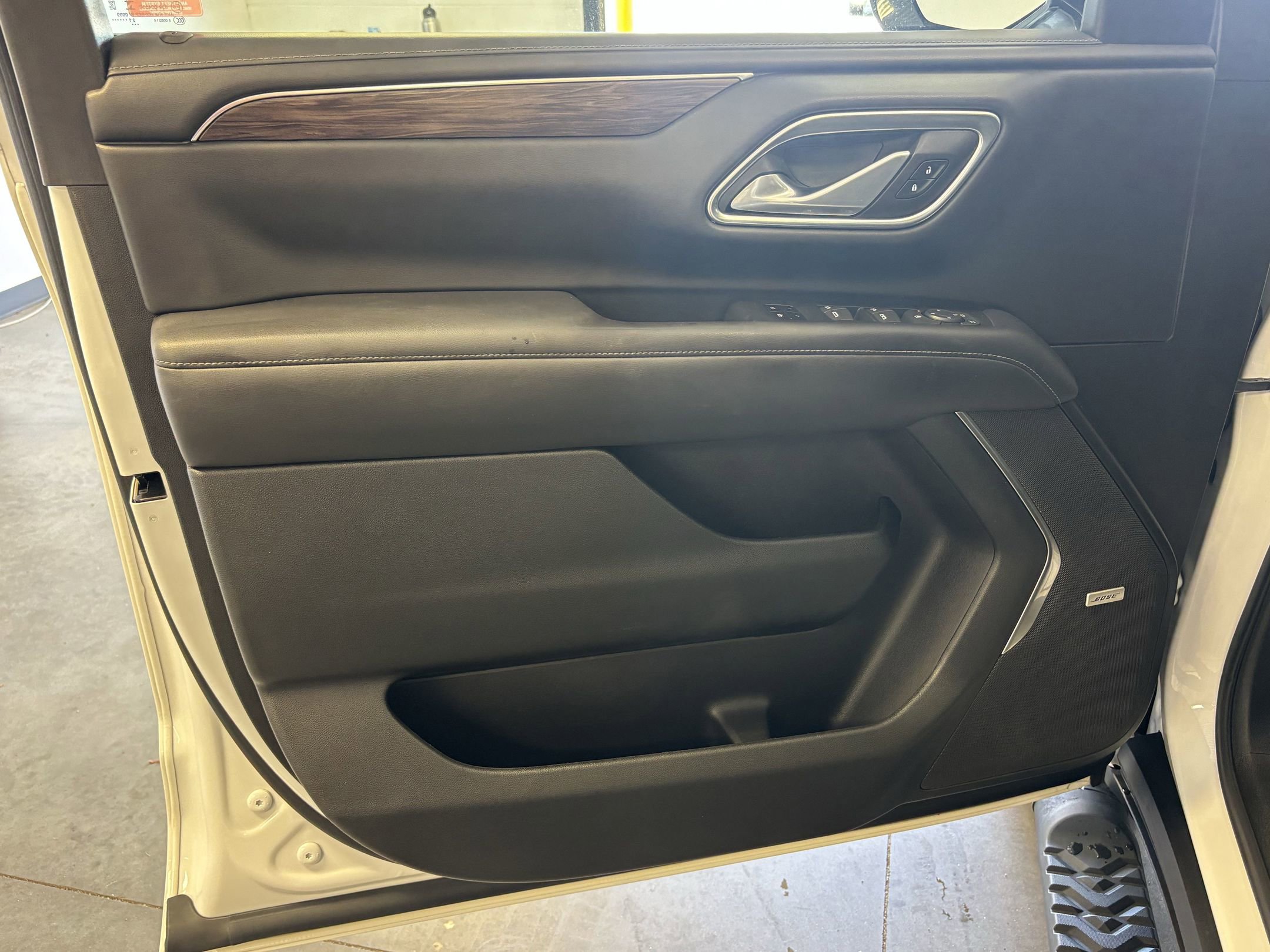 2021 Chevrolet Tahoe Z71 photo 23