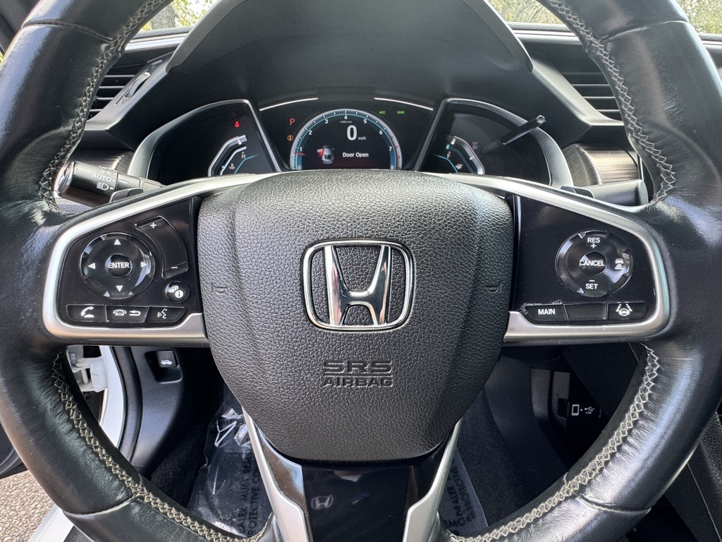 2019 Honda Civic Touring photo 16