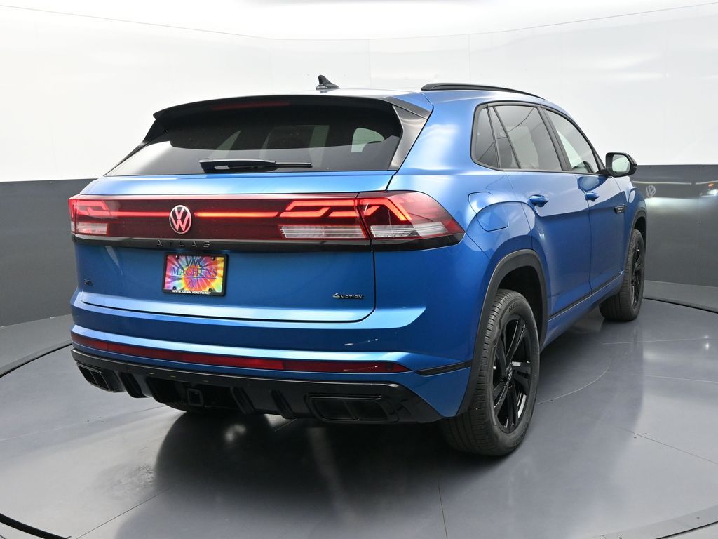 2025 Volkswagen Atlas Cross Sport SEL R-Line photo 7