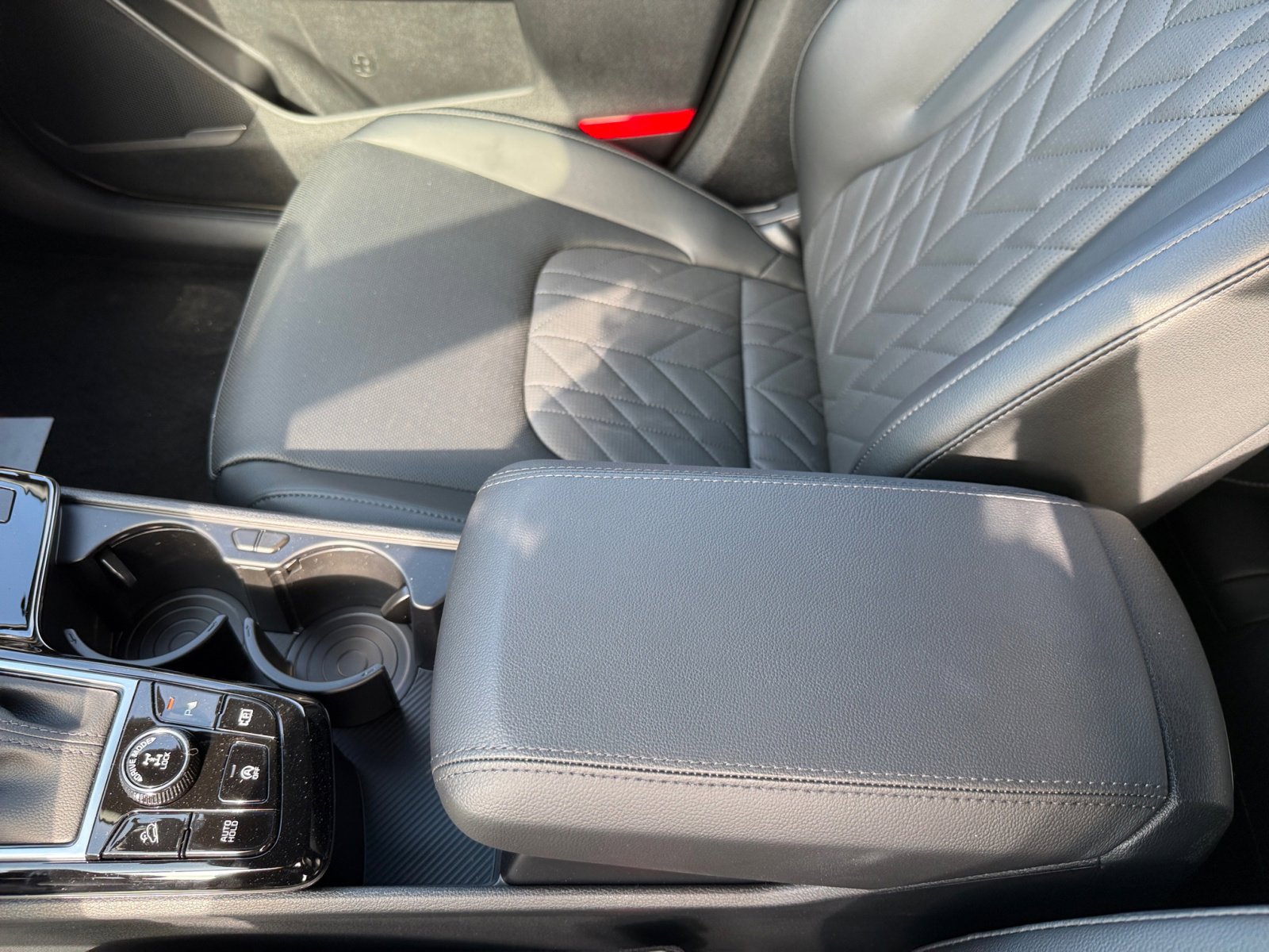 2025 Kia Sportage X-Line photo 14