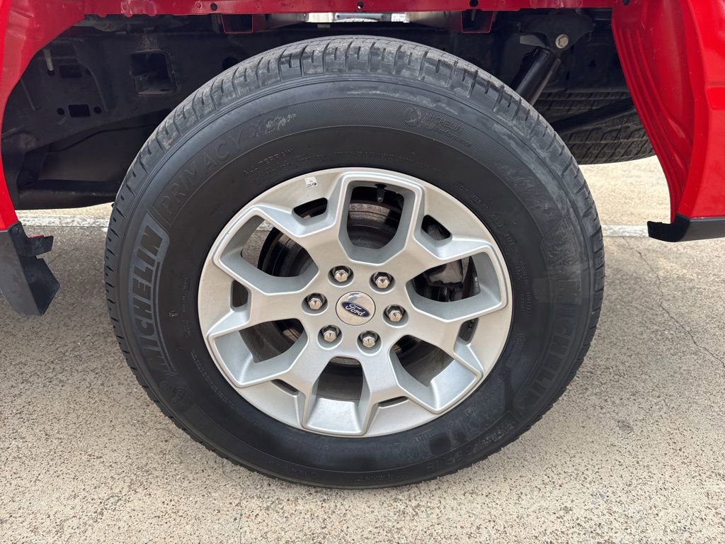 2023 Ford F-150 XLT photo 4