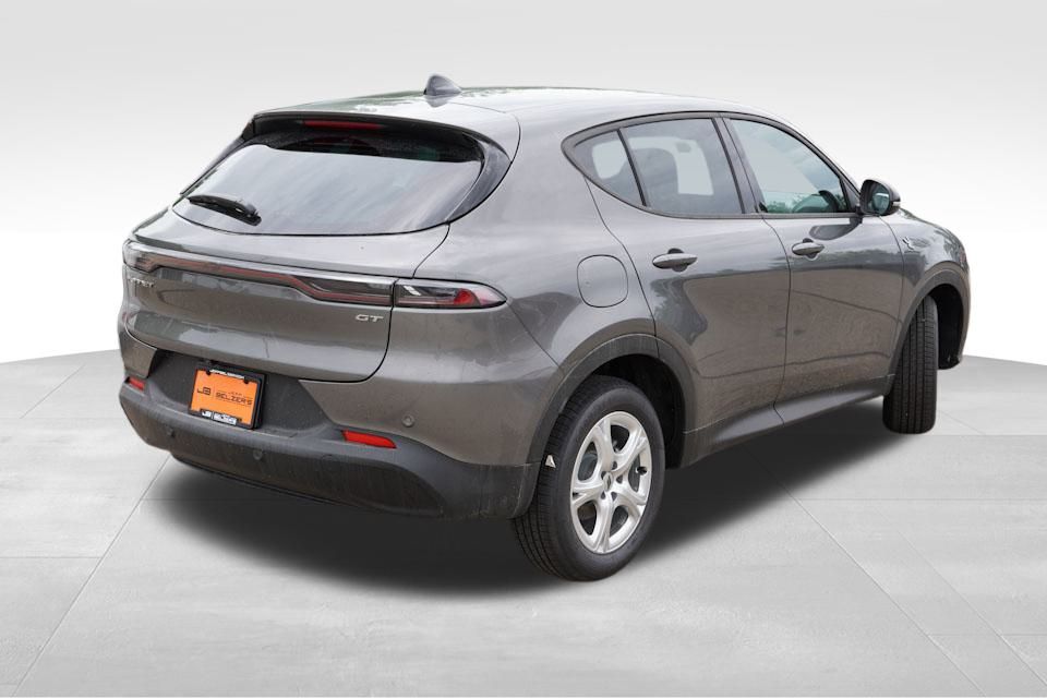 2025 Dodge Hornet GT photo 3