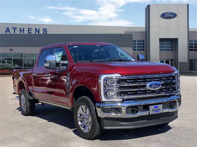 2026 Ford F-350 Super Duty Lariat's photo