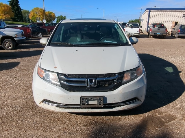 2015 Honda Odyssey EX-L photo 3