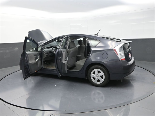 2010 Toyota Prius Two photo 38
