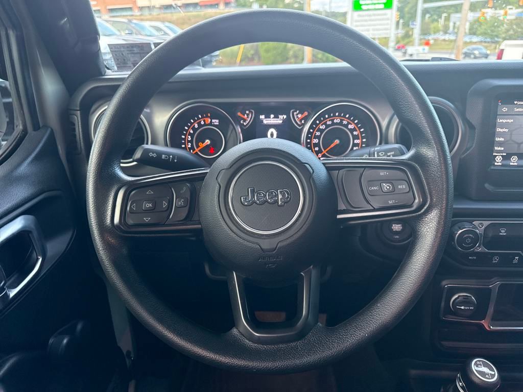 2022 Jeep Gladiator Sport photo 12