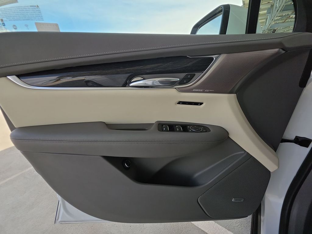 2022 Cadillac XT6 Premium Luxury photo 21
