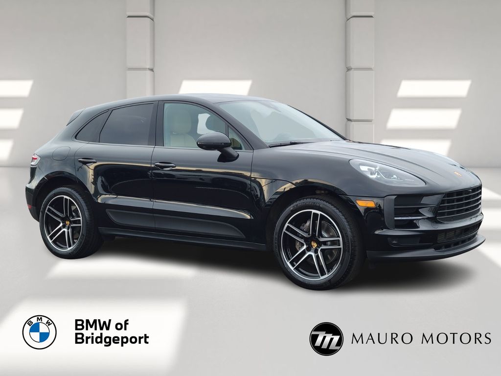 2021 Porsche Macan Base's photo