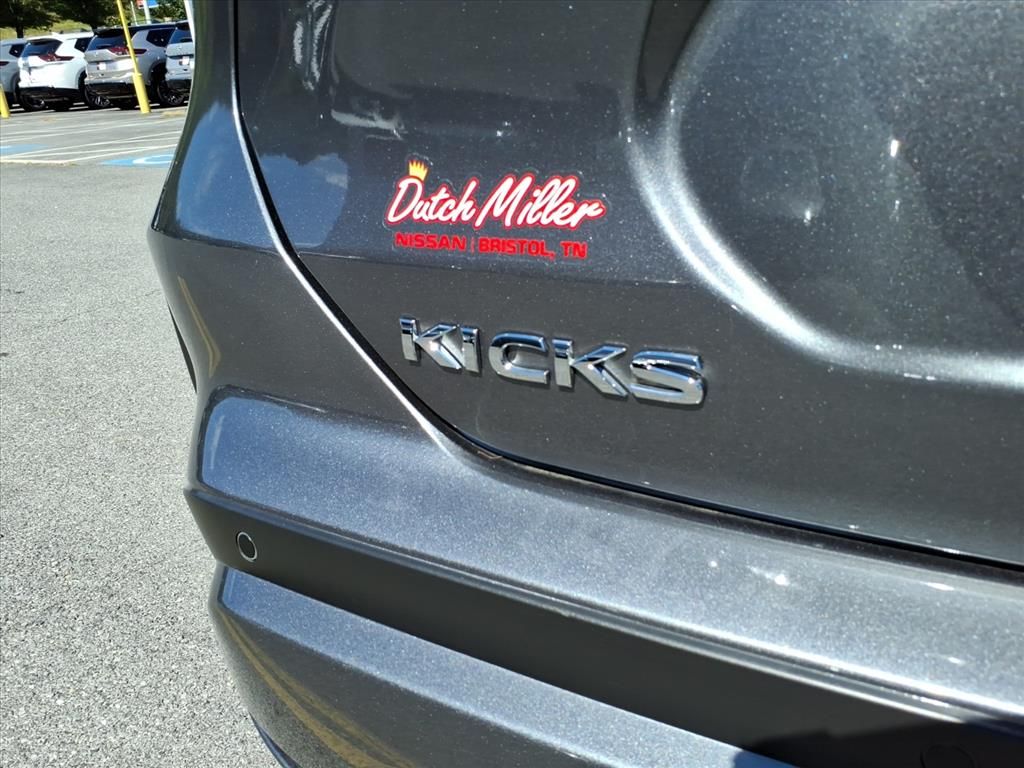 2024 Nissan Kicks SV photo 7